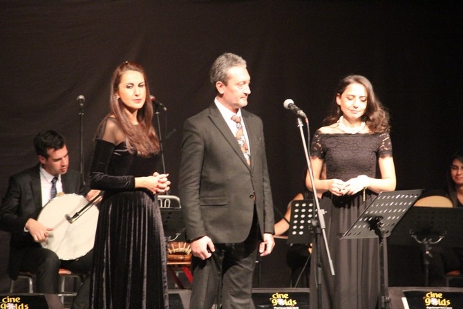 Omar Türk Müziği Hakkari’de konser verdi 13
