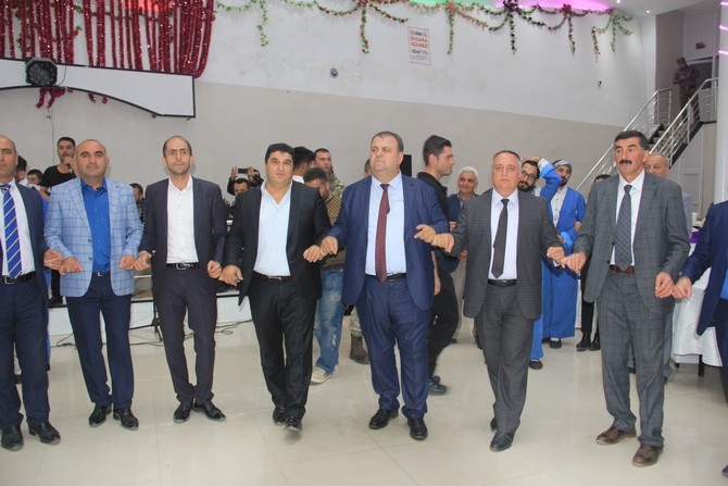 Vali Toprak’a halaylı veda gecesi! 45