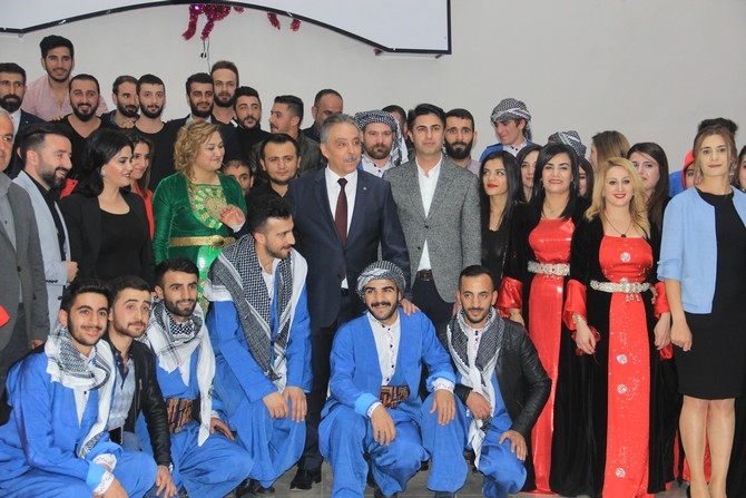 Vali Toprak’a halaylı veda gecesi! 58