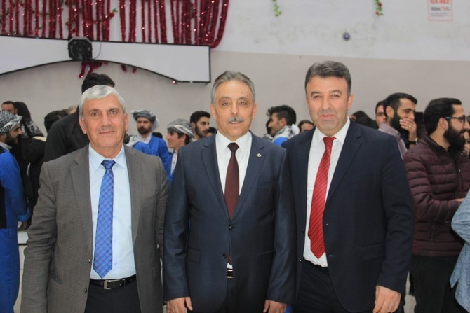 Vali Toprak’a halaylı veda gecesi! 70