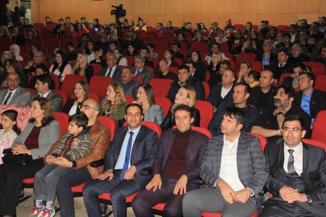 Vali Toprak gözyaşlarına hakim olamadı 2