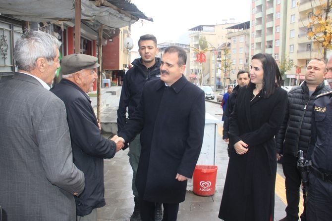 Vali Akbıyık'tan esnaf ziyareti 10