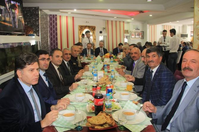 Hakkari bayrak töreni 18