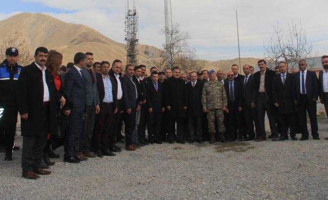 Hakkari bayrak töreni 7