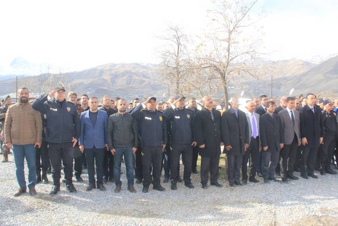 Hakkari bayrak töreni 9