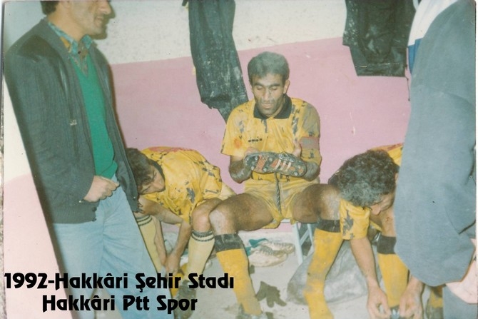 Hakkari futbolunda eski kareler 5