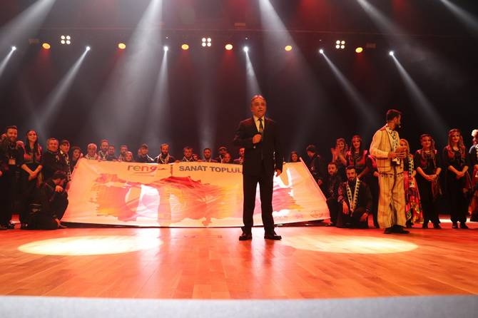 Reng-i Hakkari Konya'da sahne aldı 15