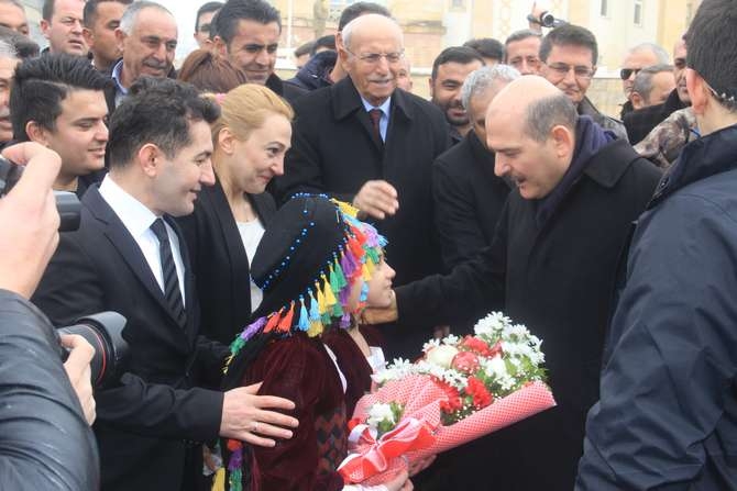 Bakan Soylu Hakkari'de 6