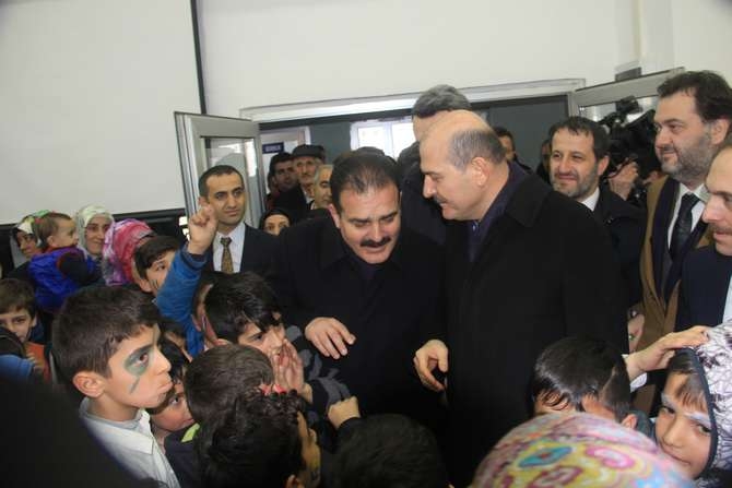 Bakan Soylu Hakkari'de 63