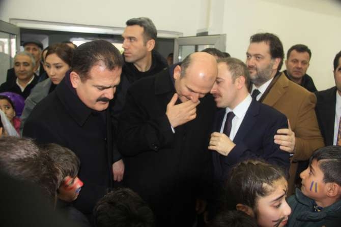 Bakan Soylu Hakkari'de 65