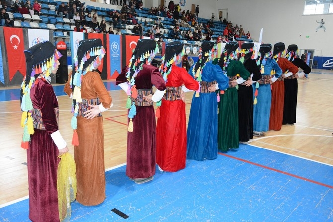 Hakkari Halk Oyunları 2 1
