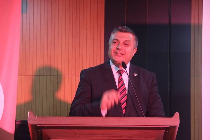 Şehit Teğmen Özatak sergisi açıldı 17