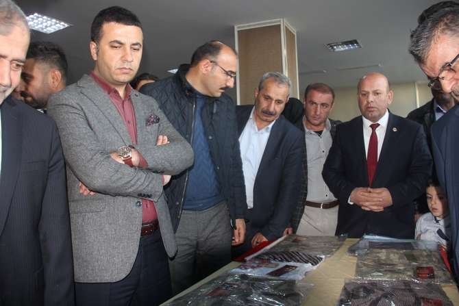 Şehit Teğmen Özatak sergisi açıldı 28