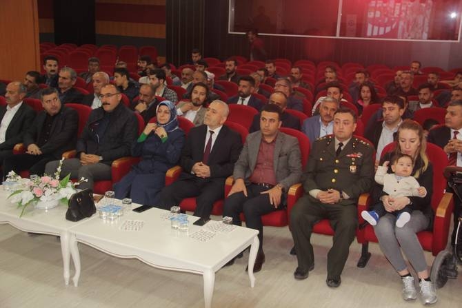 Şehit Teğmen Özatak sergisi açıldı 4