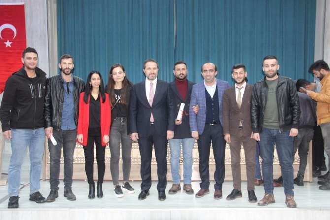 Hakkari’de 62 kişiye Doğalgaz sertifikası 8