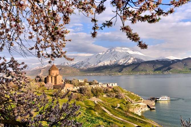 Akdamar adası 15