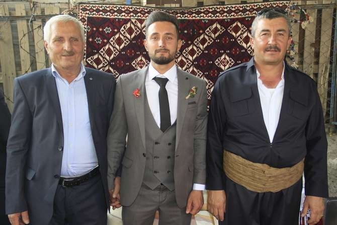 Güzel Ailesinin Mutlu Günü 21