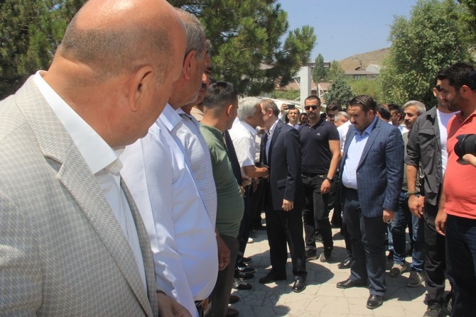Vali Epcim'e davul zurnalı uğurlama 1