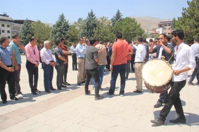 Vali Epcim'e davul zurnalı uğurlama 4