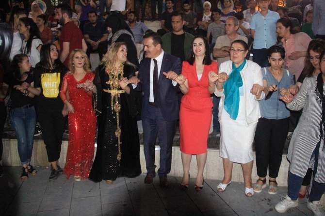 Ankaralı kadınlar Hakkari'ye renk kattı 18
