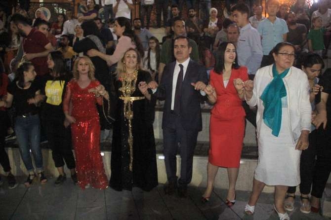 Ankaralı kadınlar Hakkari'ye renk kattı 19