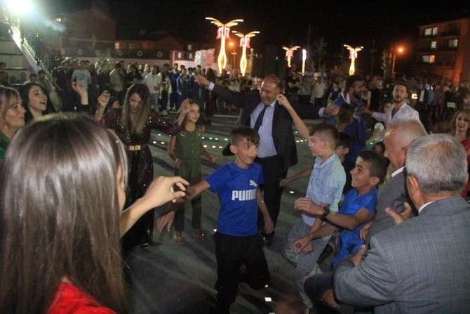 Ankaralı kadınlar Hakkari'ye renk kattı 22