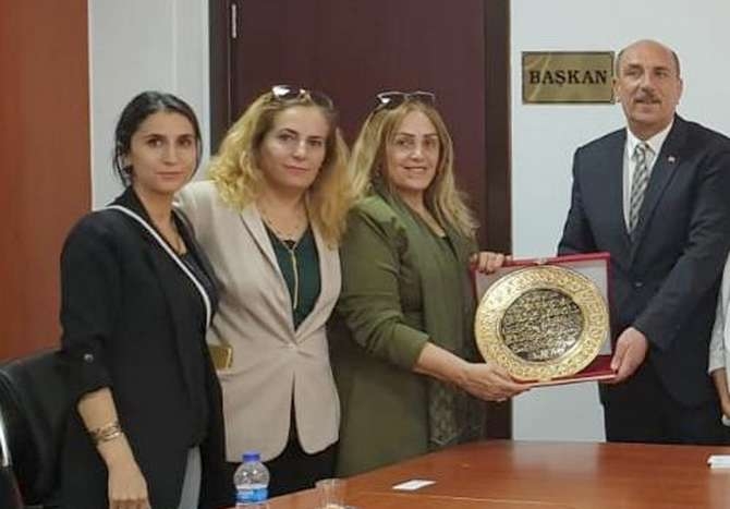 Kadın girişimcilerden Vali Akbıyık’a ziyaret 6