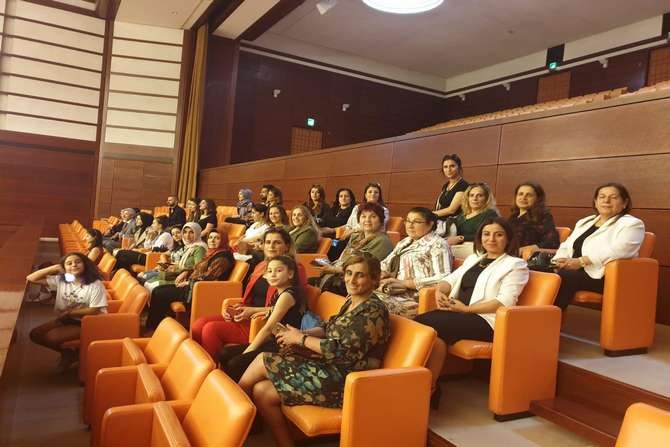 Kadın girişimcilerden Vali Akbıyık’a ziyaret 8