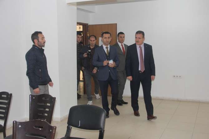 Vali Akbıyık, belediye birimlerini ziyaret etti 5