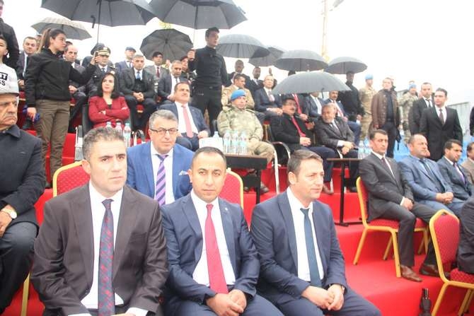 Hakkari'de Cumhuriyet Bayramı coşkusu 10