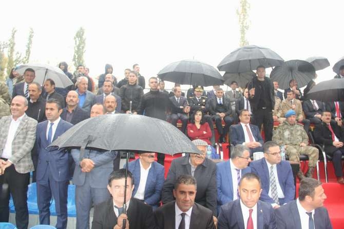 Hakkari'de Cumhuriyet Bayramı coşkusu 15