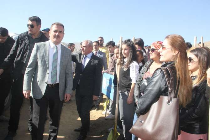 Halk, asker ve polis 50 fidan dikti 21