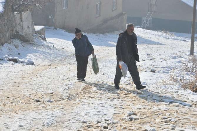 Yüksekova beyaza büründü-2019 9