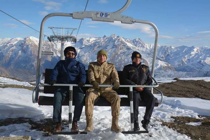 Hakkari’de ilk defa Telesiyej ile tanıştı 13