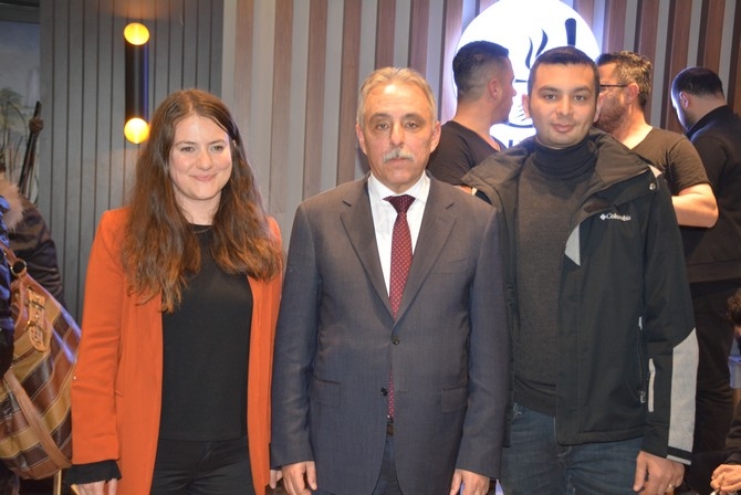 Vali Toprak, türkülerle Hakkari’den ayrıldı 22