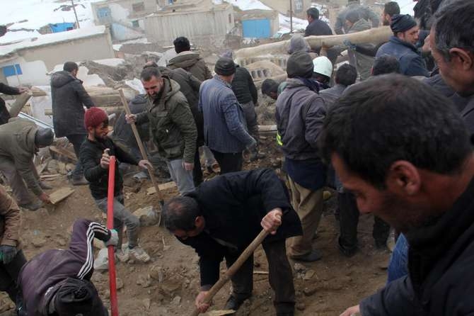 Başkale depreminde ilk fotoğraflar 3