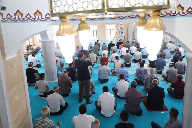 Ulu cami hizmete açıldı 27