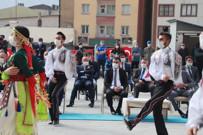Hakkari'de Cumhuriyet Coşkusu 13