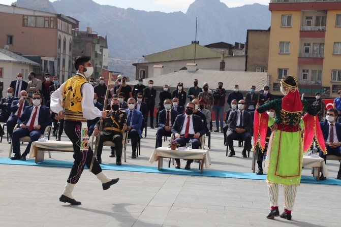 Hakkari'de Cumhuriyet Coşkusu 19