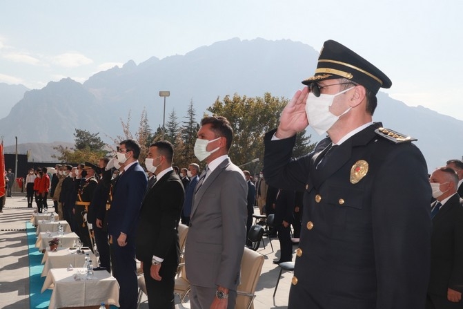 Hakkari'de Cumhuriyet Coşkusu 20