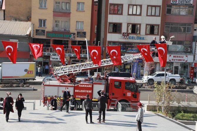 Hakkari'de Cumhuriyet Coşkusu 25