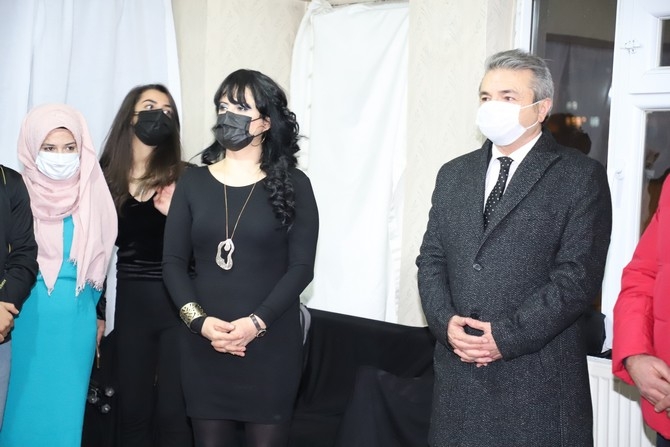 Hakkari'de ilk heykel sergisi açıldı 11