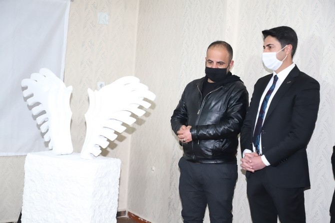 Hakkari'de ilk heykel sergisi açıldı 6