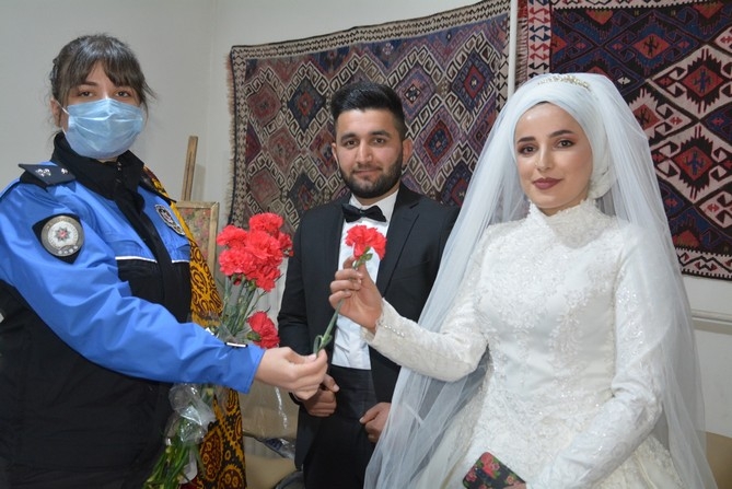 Vali Akbıyık, ADEM sergisini ziyaret etti 10