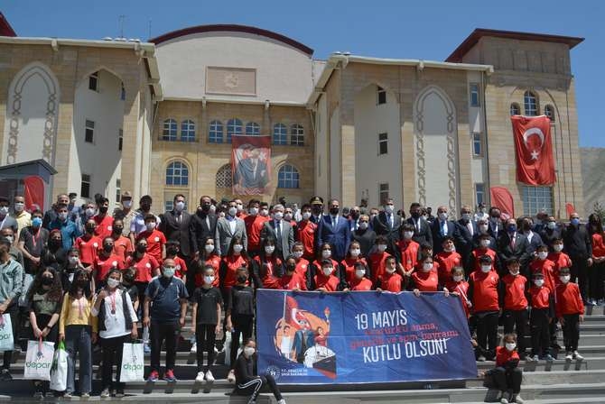 Hakkari'de 19 Mayıs Coşkusu 2021 45