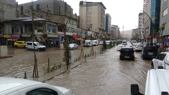 Yüksekova'dan sel kareleri 12