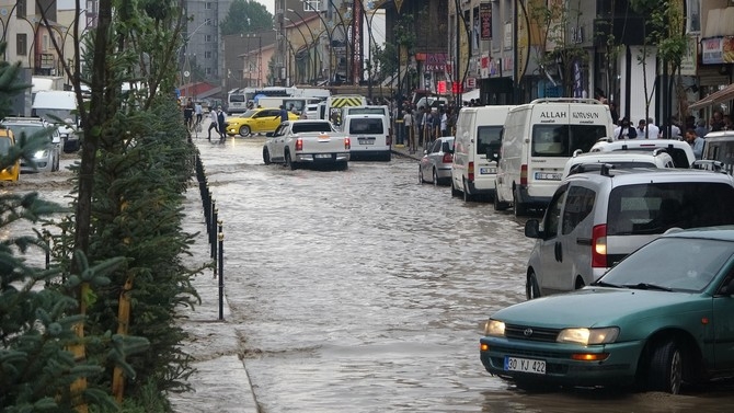 Yüksekova'dan sel kareleri 8