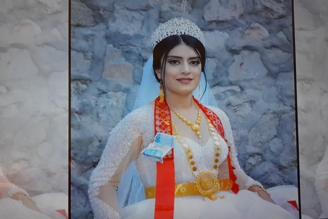Taş ve Aslan ailesinin mutlu günü 18