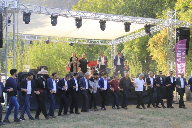 Çiftçi ailesinin mutlu günü-2021 14