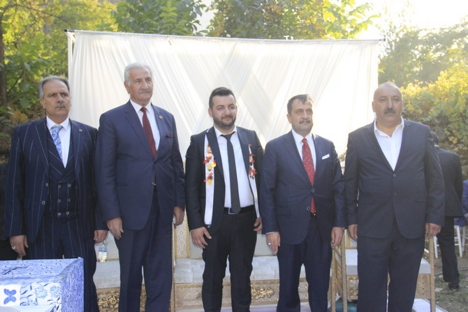 Çiftçi ailesinin mutlu günü-2021 25